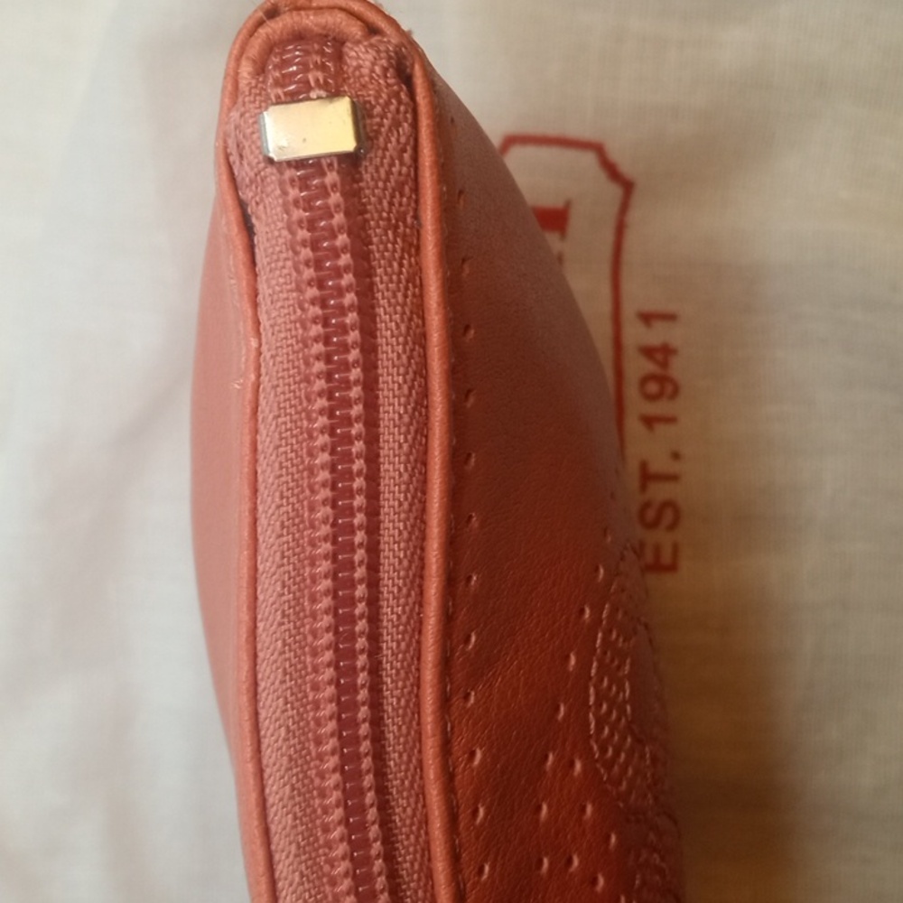 COACH WRISTLET SET - Picture 11 of 11